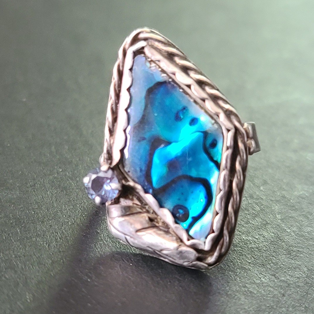 Vintage Paua Shell & Sterling Silver Ring Size 7 Leaf & Blue Rhinestone Accents