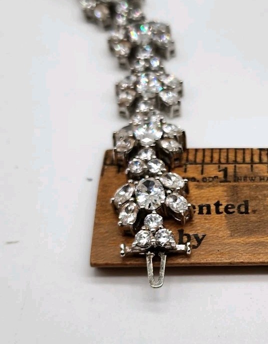 VTG Art Deco Silver prong Rhinestone Floral Cluster Collar Designer Necklace