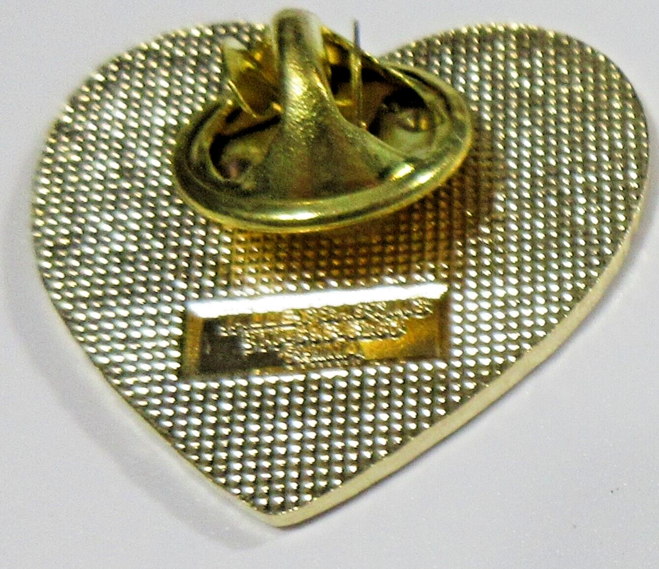 VTG SIGNED VALLEY CASTING PINK MOM MOTHER CROSS HEART LAPEL tac PIN gold tone