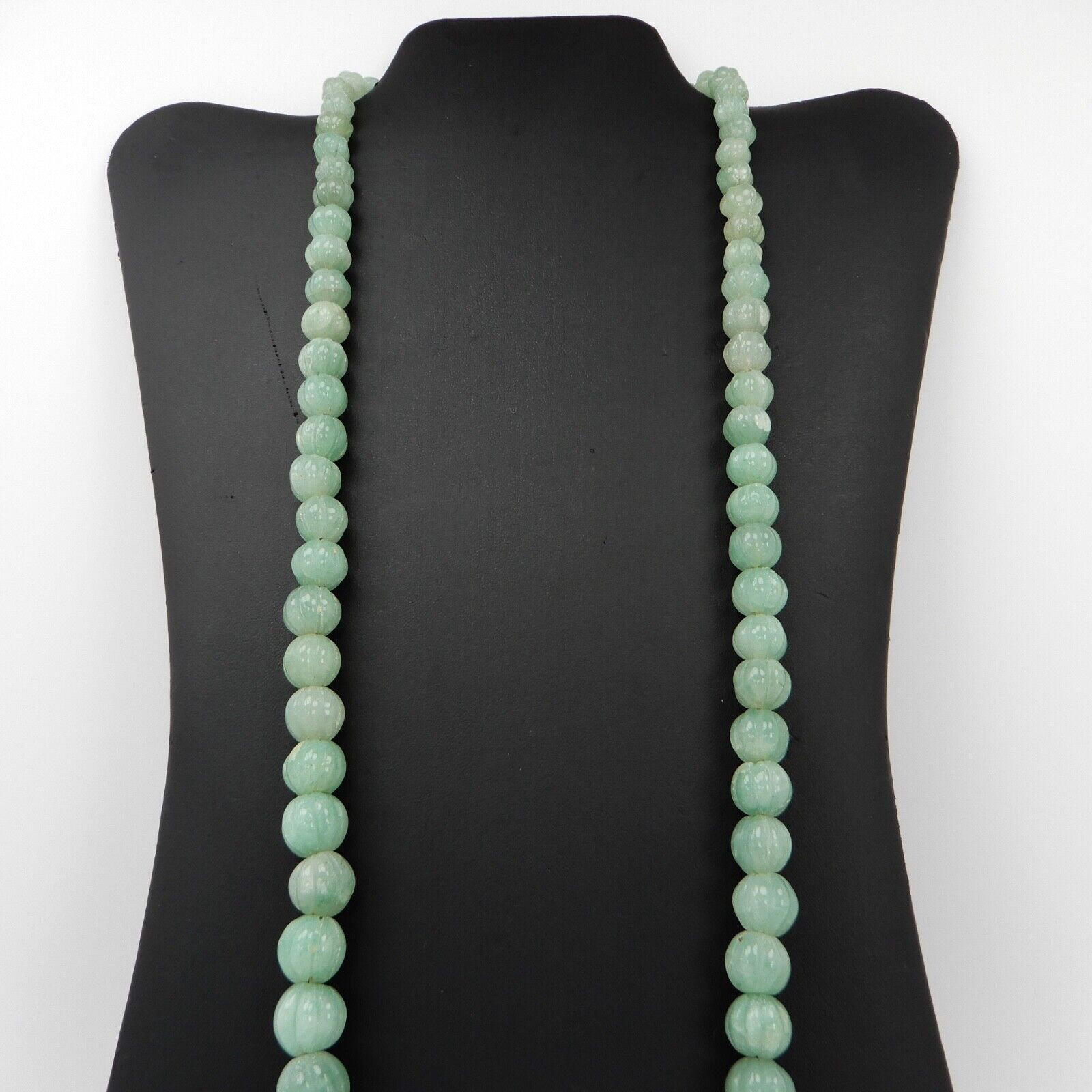 Carved Green Jade Graduated 12mm Pumpkin Bead Necklace 30” Barrel Clasp 124 gr