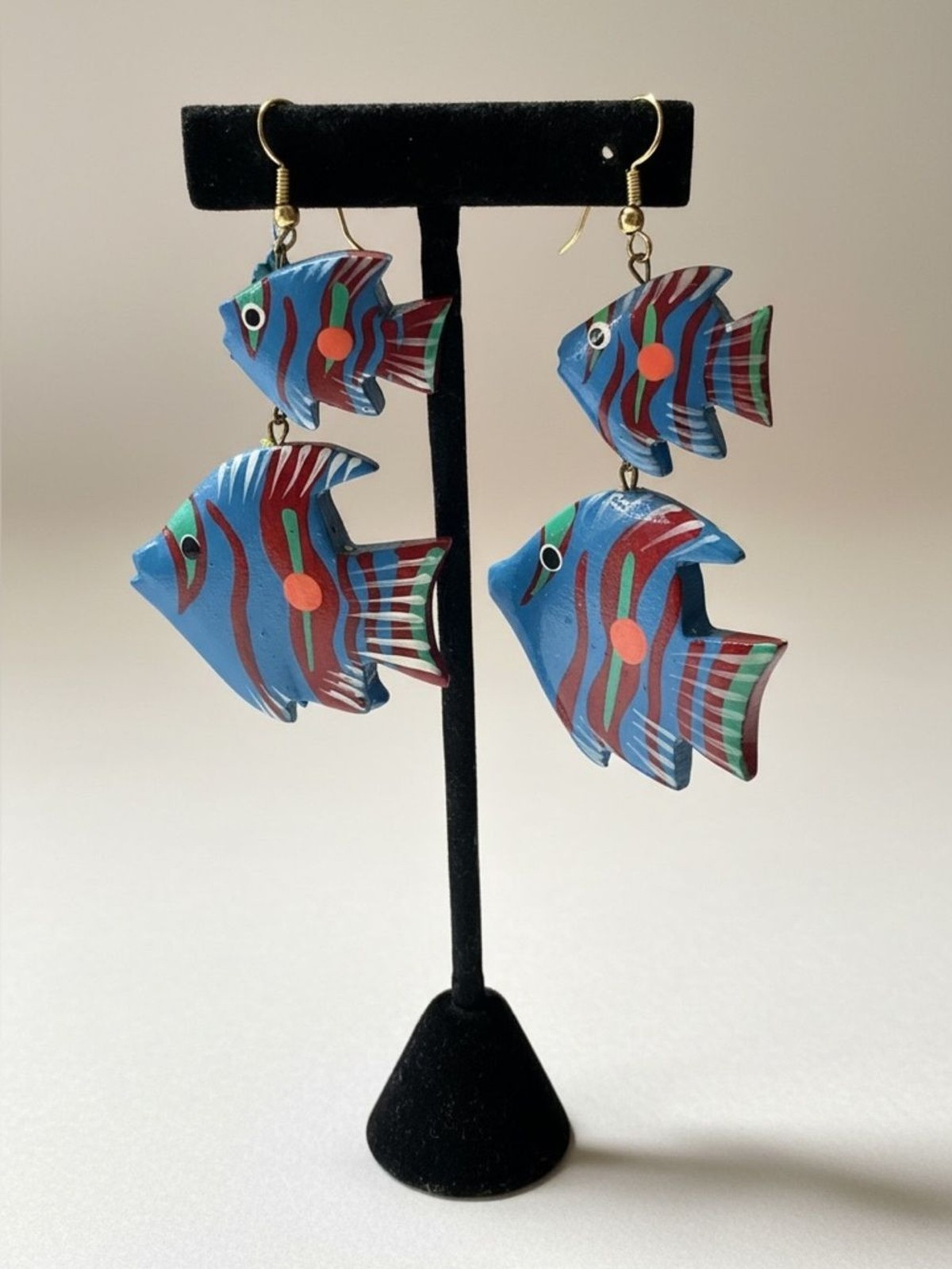 Vintage Tropical Fish Wood Bead Necklace Earrings Parure Set Boho Novelty 1980s