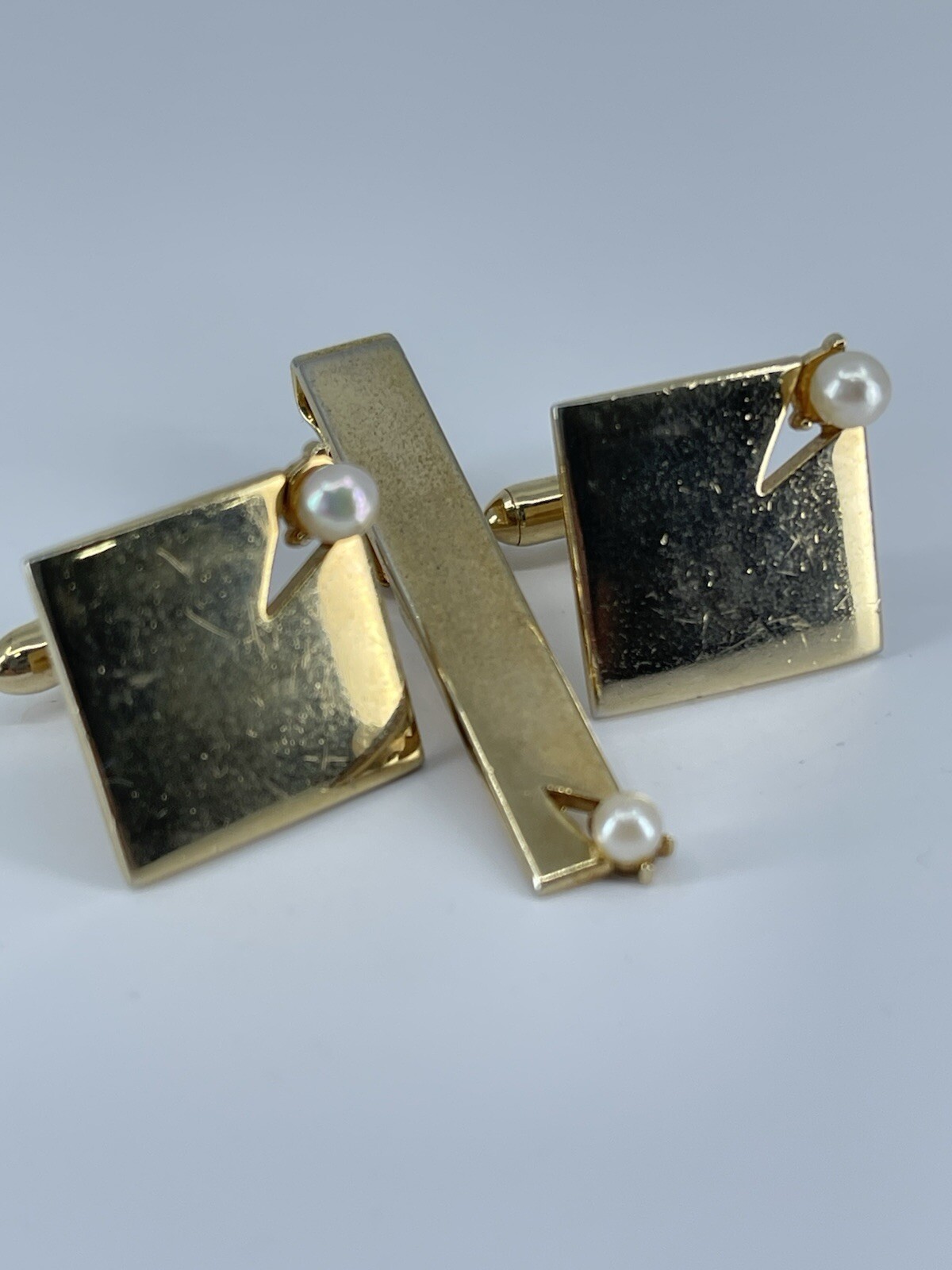 vintage Swank Pearl cufflinks and tie clip bar set square polished gold tone