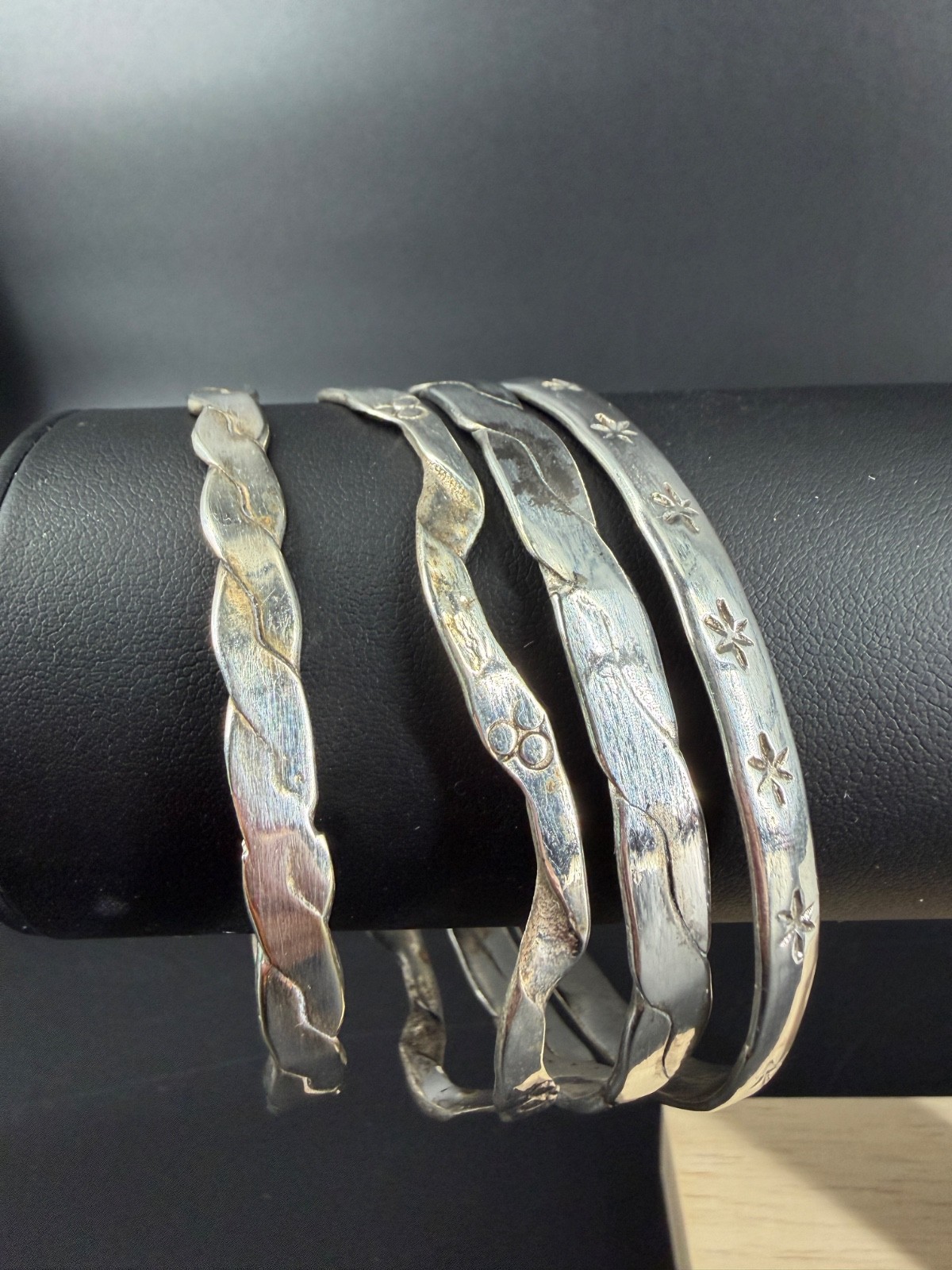 Vtg Sterling Silver Bangle Stack 4 Twist Etched Star Boho Bracelets Mexico 59g