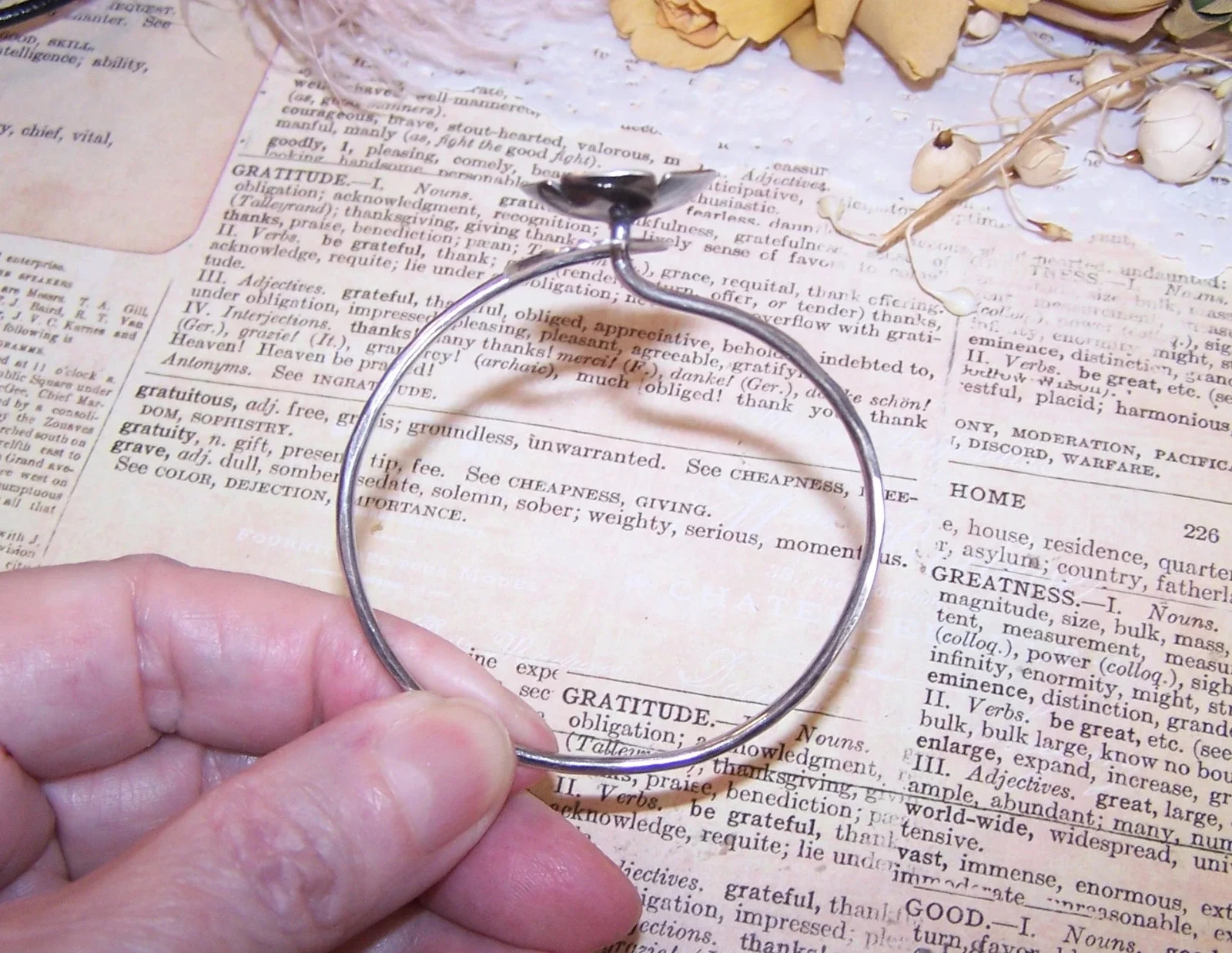 JB Sterling Silver Vintage Bangle Bracelet – Open Flower Top
