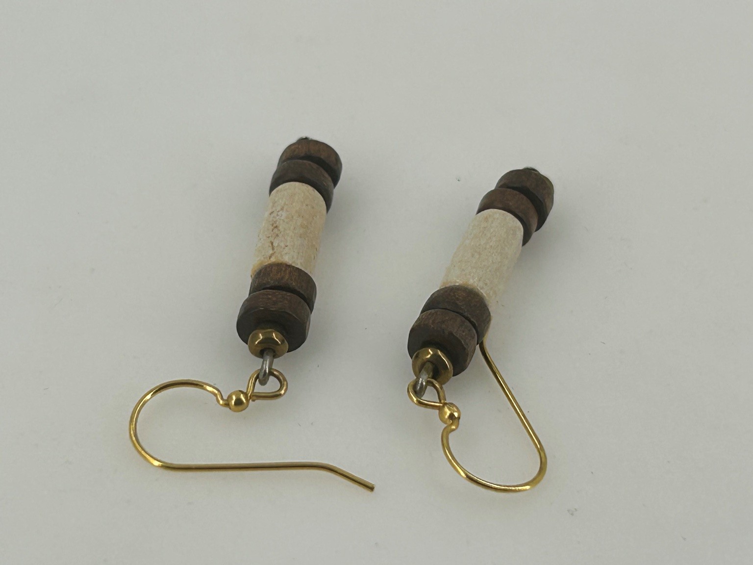 Dangle Drop Beaded Earrings Gold Tone 2″ Long Wood Ceramic Bone Tribal Handmade