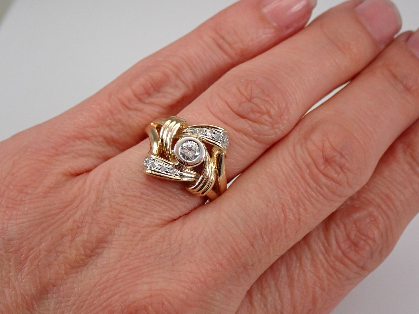 Antique Vintage 14K Yellow Gold Diamond Right Hand Ring Size 7 FREE SIZING