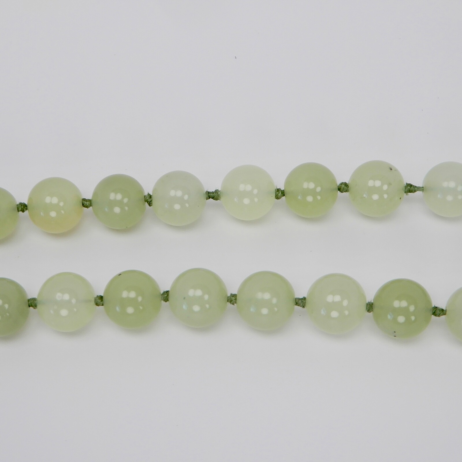 Vtg Green Jade Knotted 14mm Bead Necklace 31” .925 Silver Filigree Clasp 187 gr
