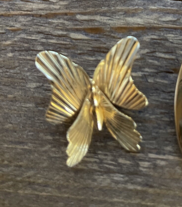 Lot of 11 Vintage Gold Tone Brooches Pins Jewelry 1 Hadley Tie Clip