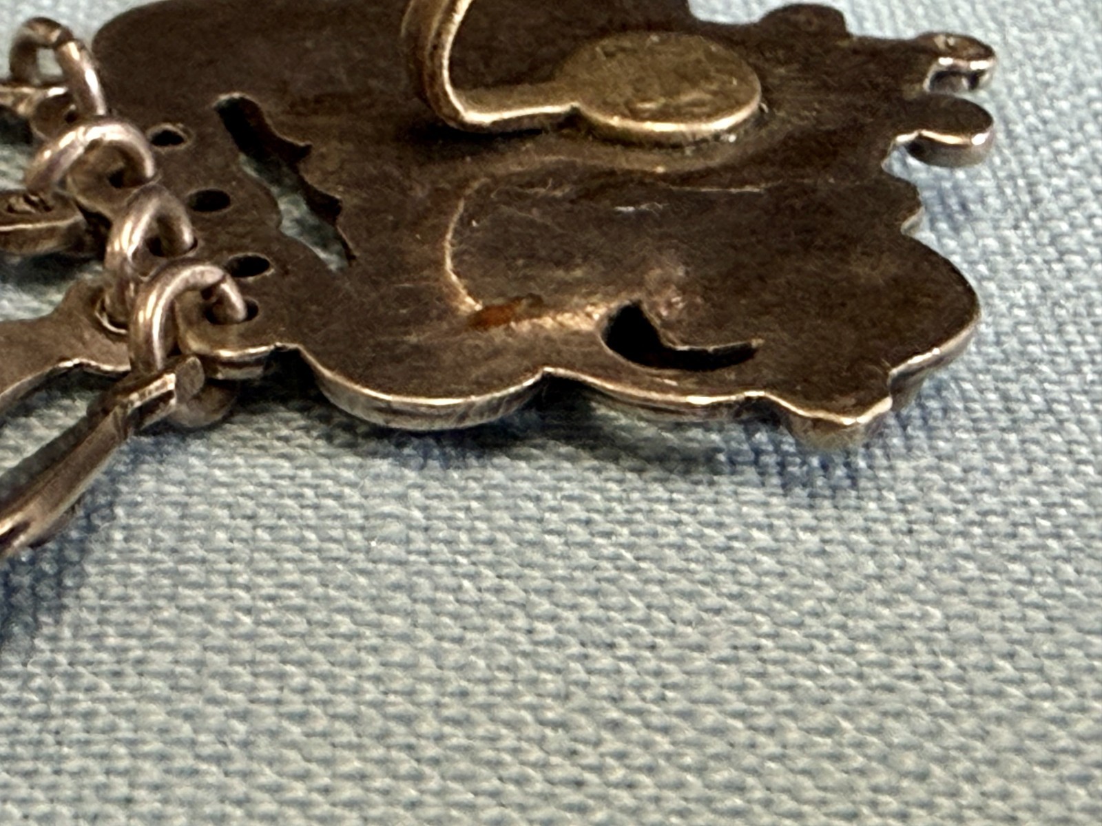 VTG ORNATE CORAL AMETHYST? SINGLE LG EARG TO BECOME GRAND PENDANT almost 2″ LONG