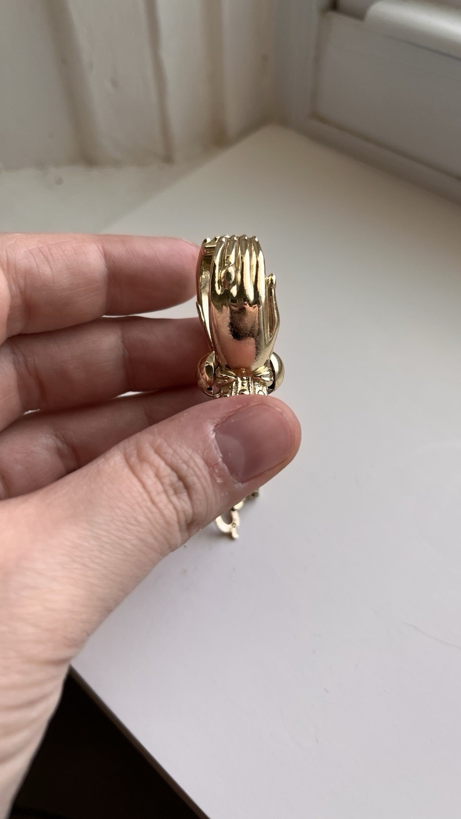 Vtg 1950s Gold Tone Mechanical Hand Glove Clip Purse Charm Holder Clasp MCM