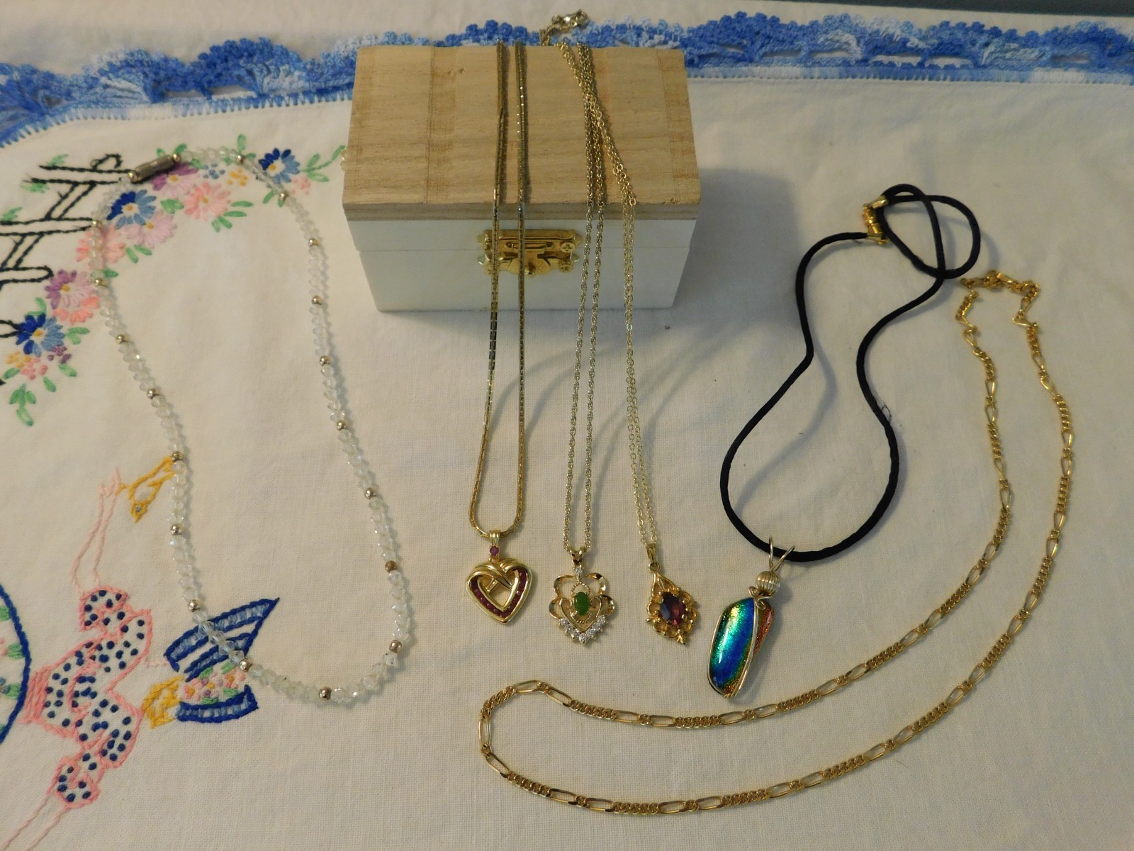 Pendant Necklaces LOT of Six Murano Art Glass Danbury Mint Jade Crystal Amethyst