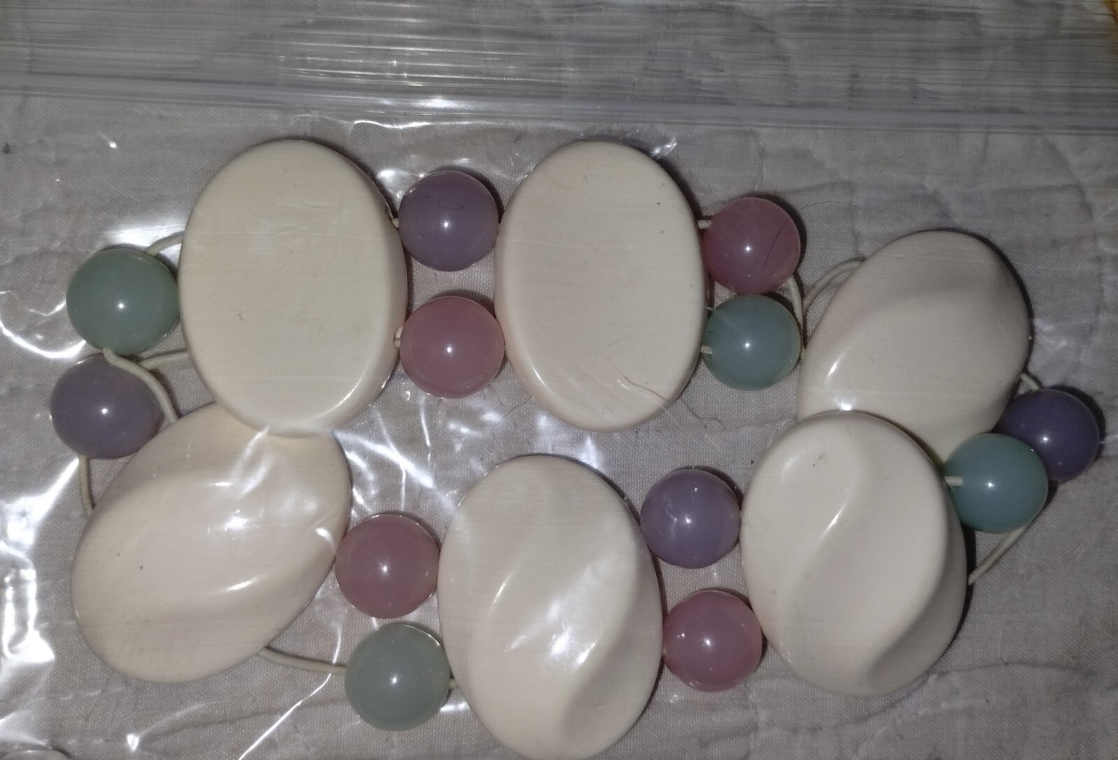 VINTAGE Lucite Parure Cream White & Pastel Pink,Purple,Green W/Bracelet&Earring