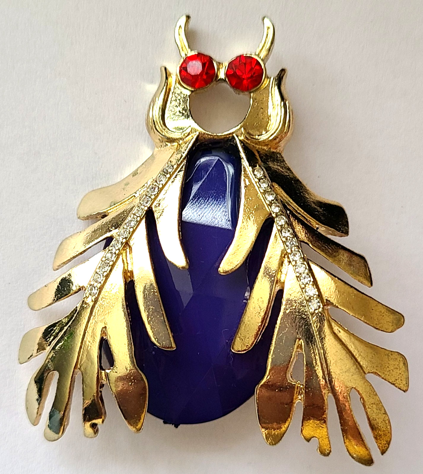 VINTAGE BLUE LUCITE MULTICOLOR CRYSTAL BUG PIN BROOCH