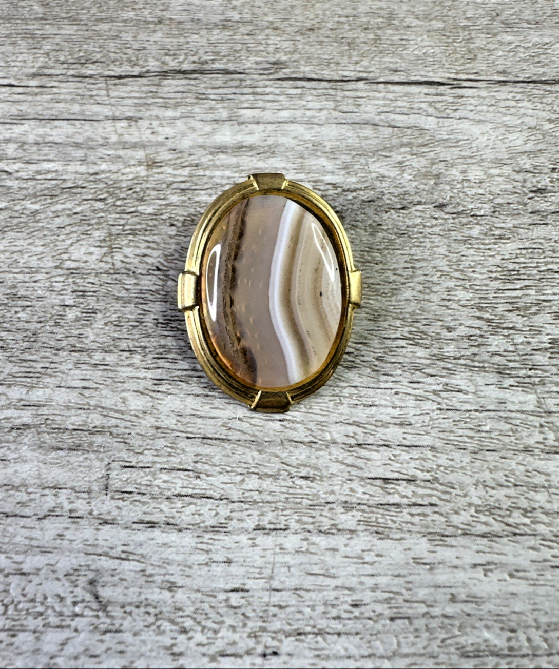 Unbranded Oval Agate Brooch Gold Tone Browns White