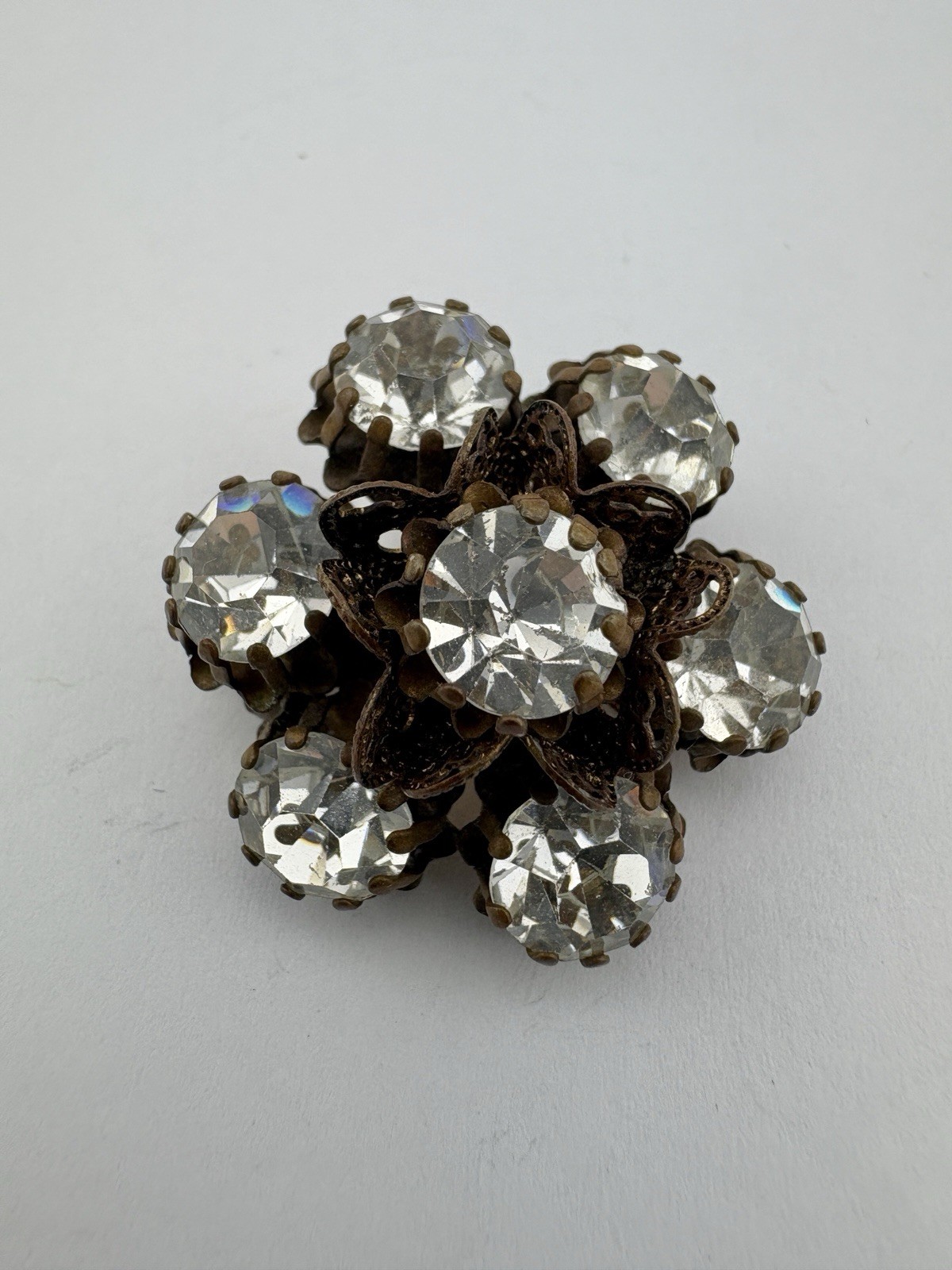 Vintage Large Brass Clear Fine Round Rhinestone Floral Brooch pin