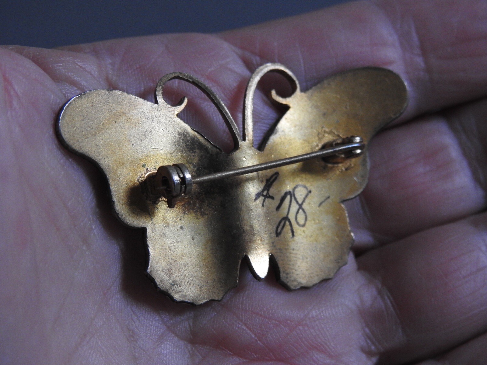Beautiful green/white/brown ENAMEL BUTTERFLY PIN brooch