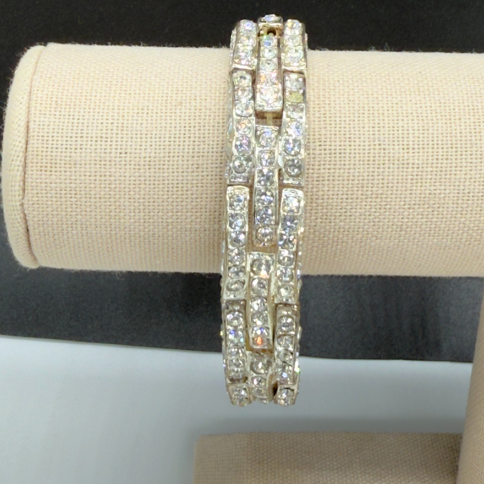 Vintage Bracelet Rhinestone Stretch Banded Bangle READ