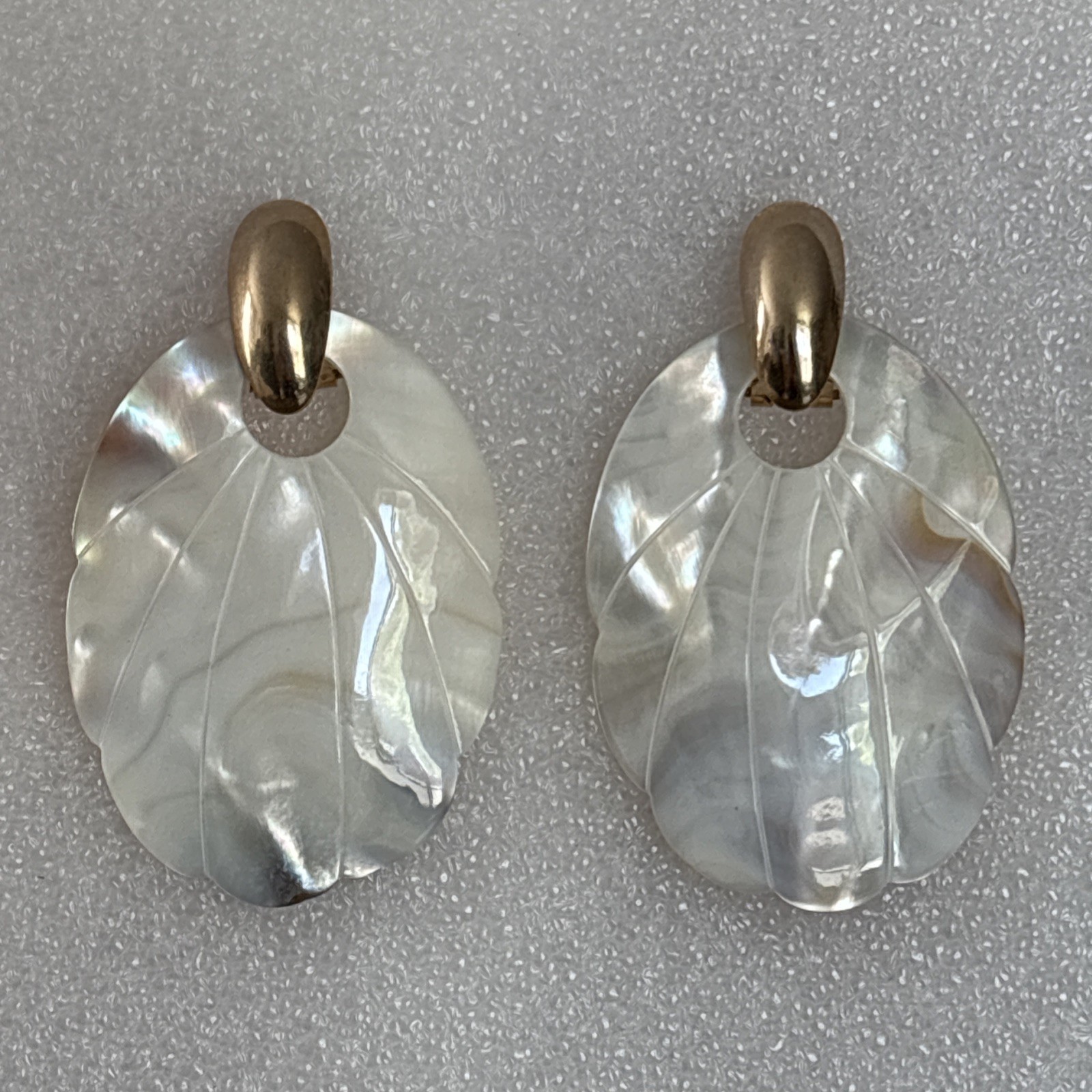 Vintage Gold Tone & Iridescent Mother Of Pearl Door Knocker Pierced Earrings NEW