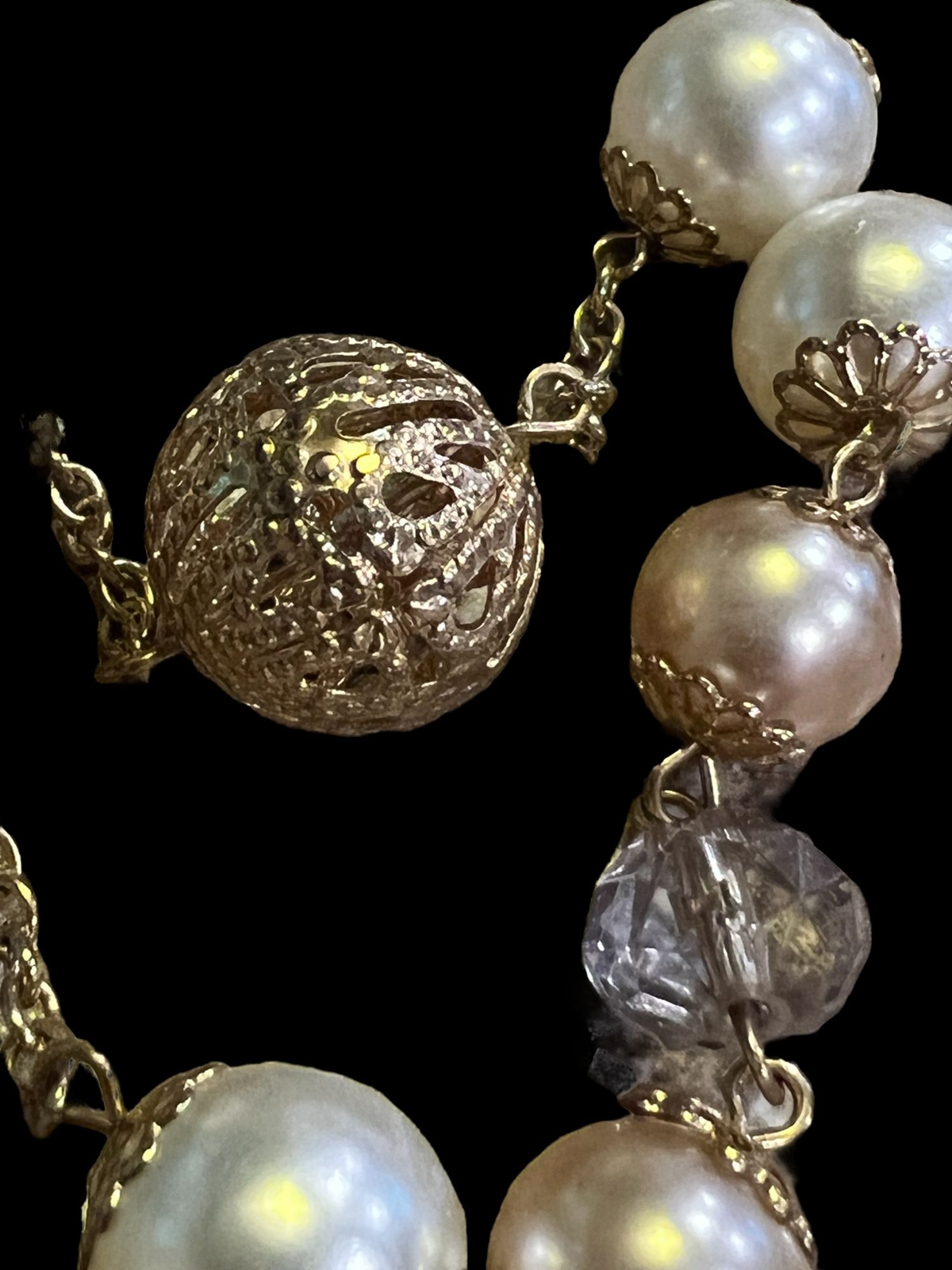 Vintage Gold Tone Necklace Open filagree beads white champagne faux pearls