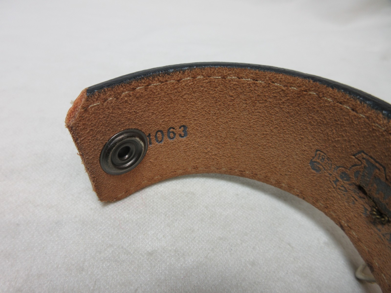 RE-LOVED LEATHER DESIGNS BRACELET WITH RHINESTONE STAR BY KENNEATHIA HAGEN #70