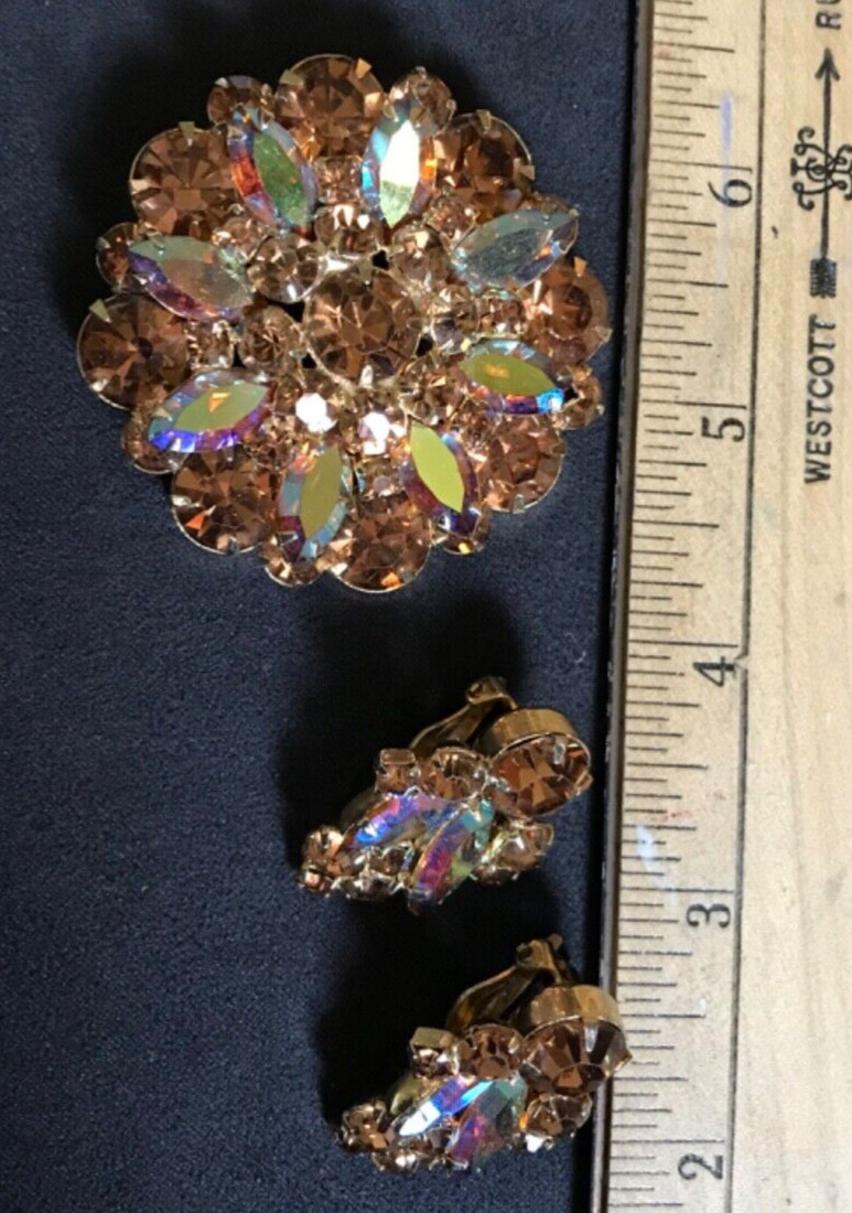 LA ROCO brooch/ERs 1950s brilliant golden orange rhinestones