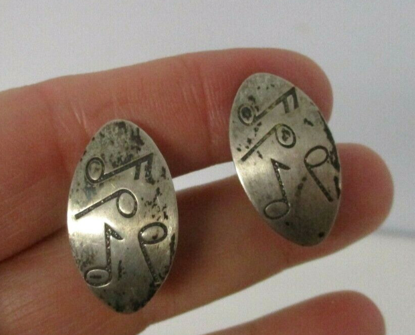 VINTAGE BEAU STERLING SILVER EARRINGS & BROOCH w MUSICAL NOTES