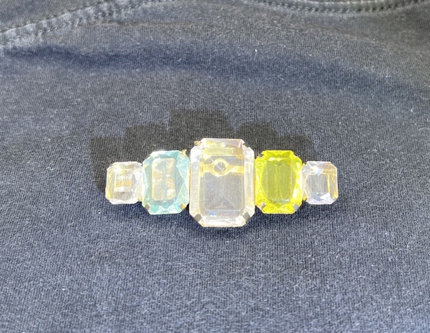 Vintage 1970 Faceted Look Acrylic Pastel Gem Brooch