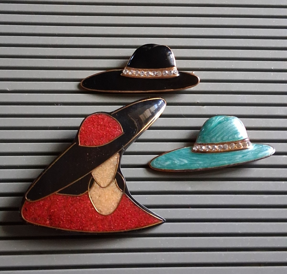 VTG Colormates Enamel Rhinestones Hat Pins Sawdust Art Deco Woman In Red Brooch