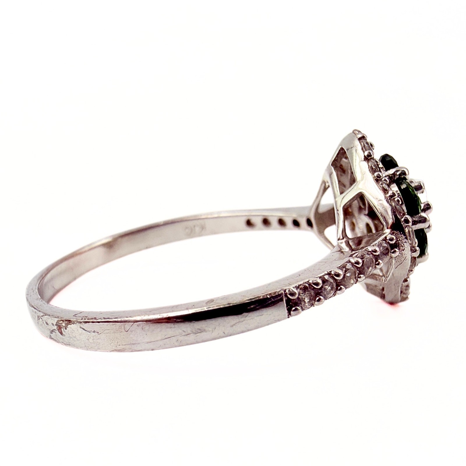 Charming Marked Sterling Silver Floral Motif Green Iolite Ring Sz 11
