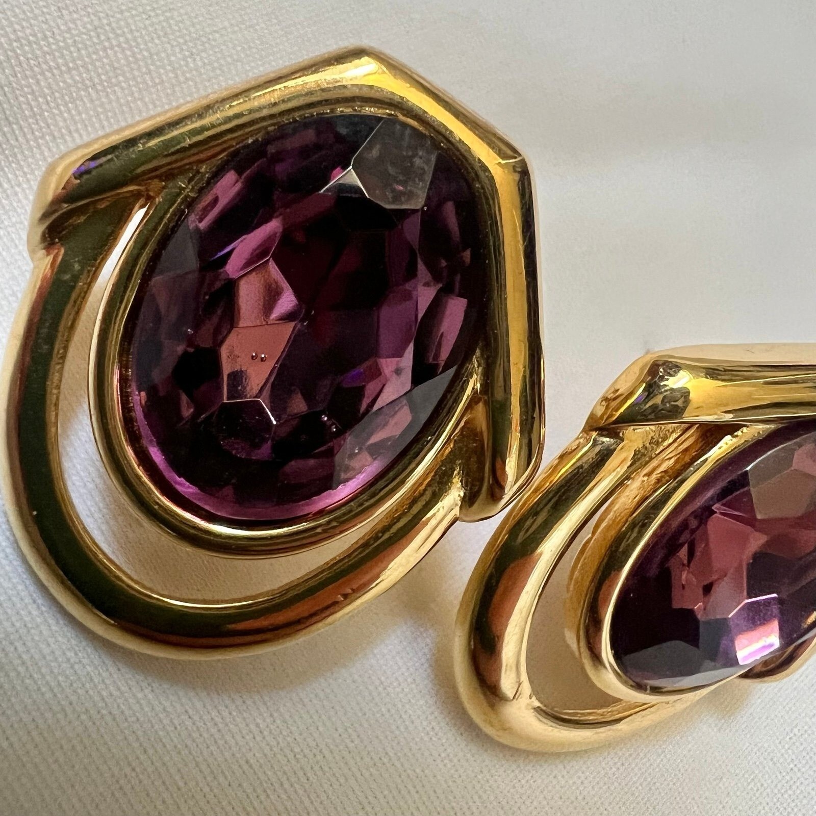 Monet Signed Purple Stone Gold Tone Costume Fashion Estate Earrings