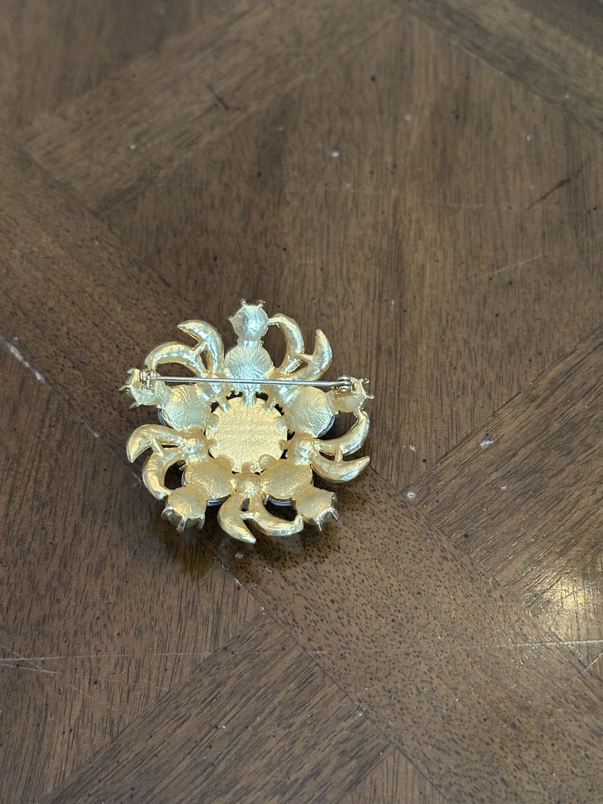 Vintage Blue & Green Rhinestone Faux Pearl Floral Cluster Brooch Gold Tone Nice!