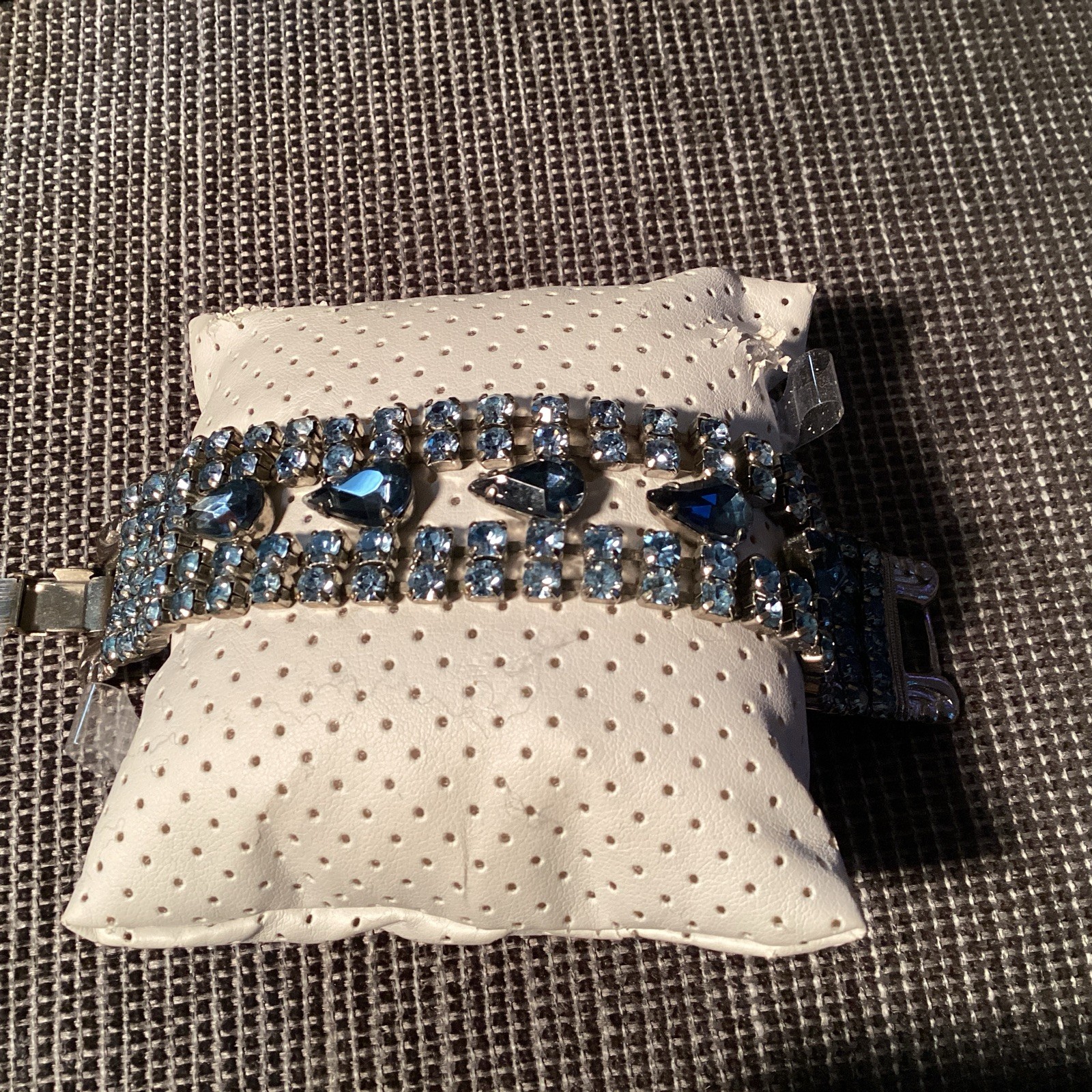 Vintage Blue Rhinestone Wide Statement Bracelet Silver Tone Unsigned 7 Inches