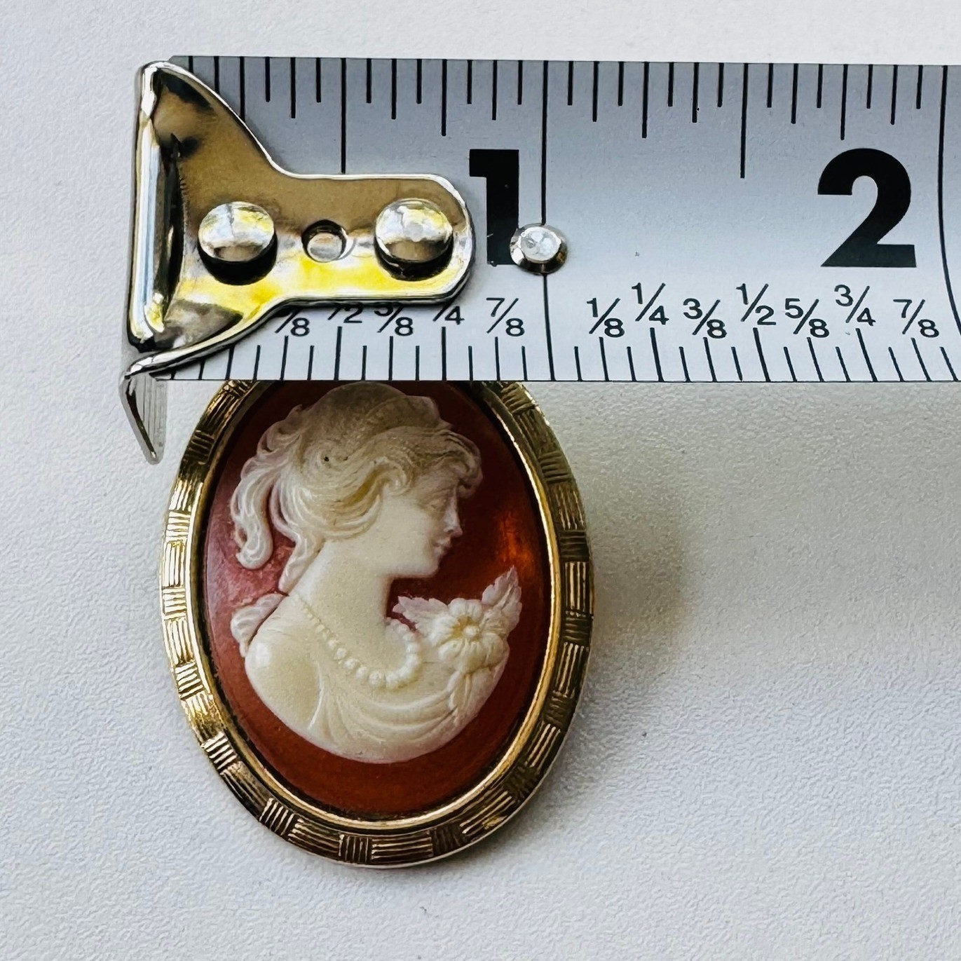 Vintage Oval Cameo Brooch Gold Tone Etched Frame Orange Cream Lady Portrait Pin