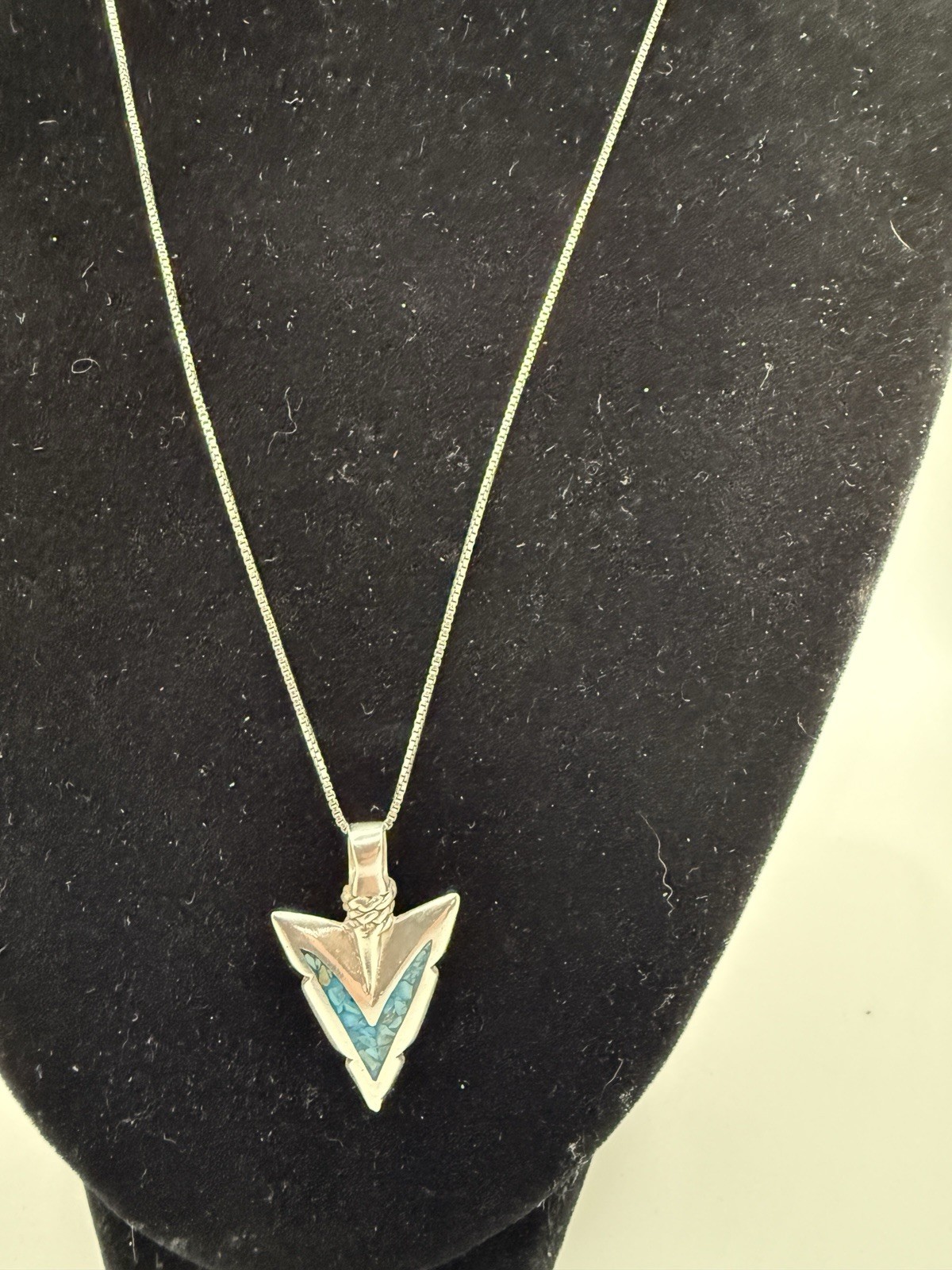 Vintage Navajo Sterling Silver Turquoise Chip Inlay Arrow Head Necklace
