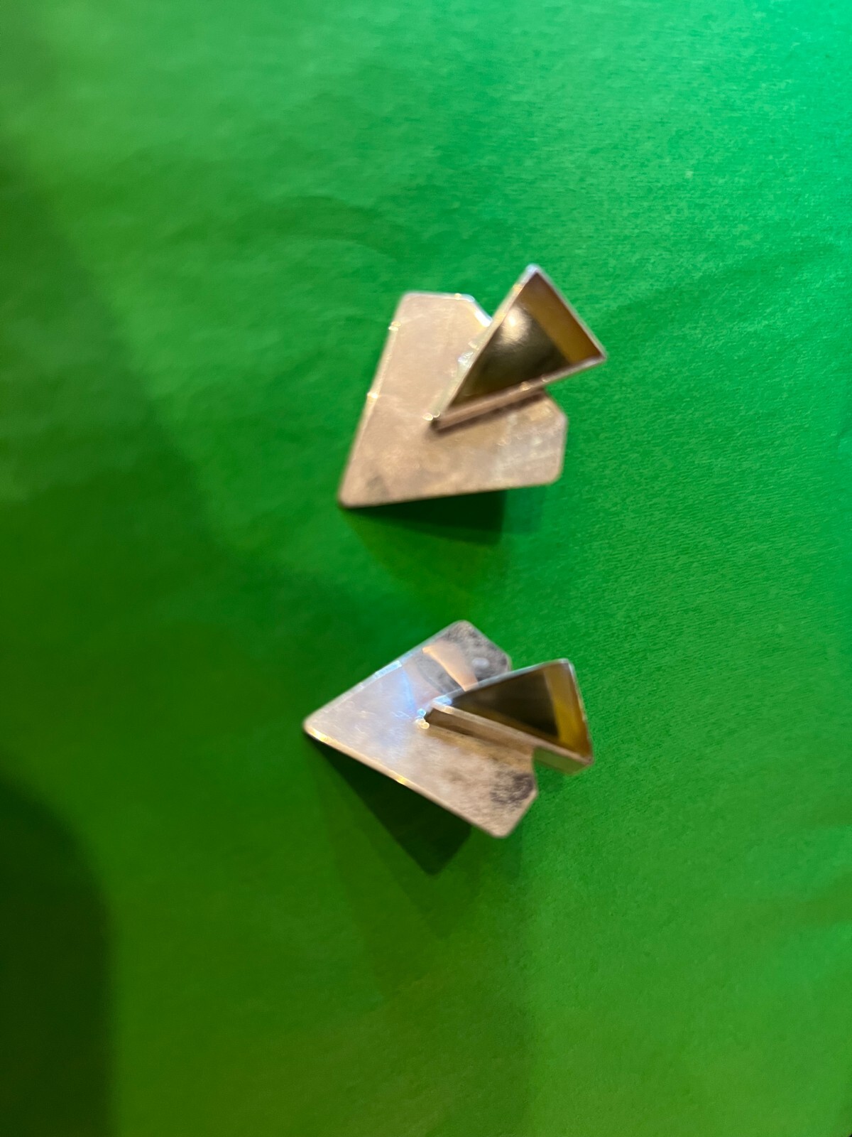 Vintage Peter Vadja Signed Sterling Silver MCM Arrowhead Inlaid Earrings
