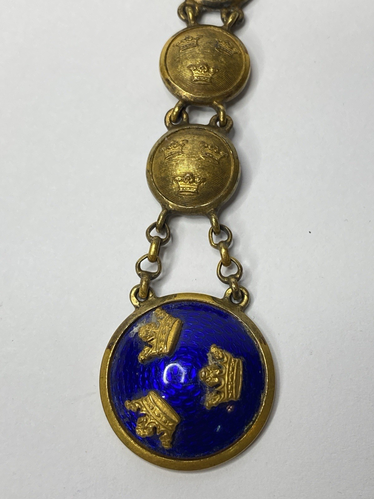 CC Sporrong & Co Stockholm Sweden Clip Pin Medal Vintage Crowns Rare