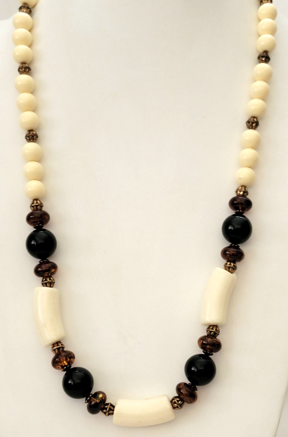 Vintage Black, Amber & Ivory Tone Lucite Resin Beaded Necklace 30″ L – 12mm
