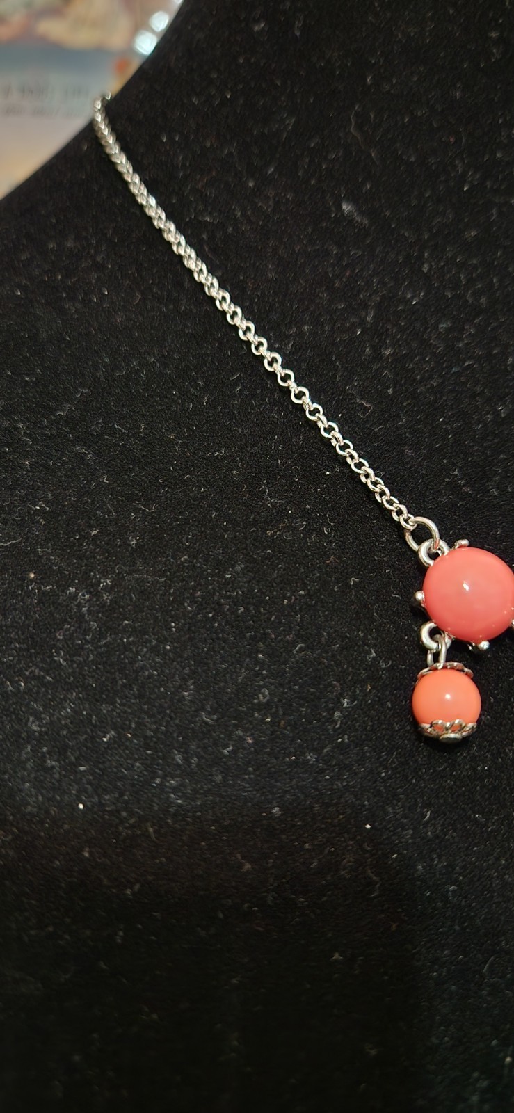 VTG Salmon Color Lucite Chandelier Silver Tone Necklace
