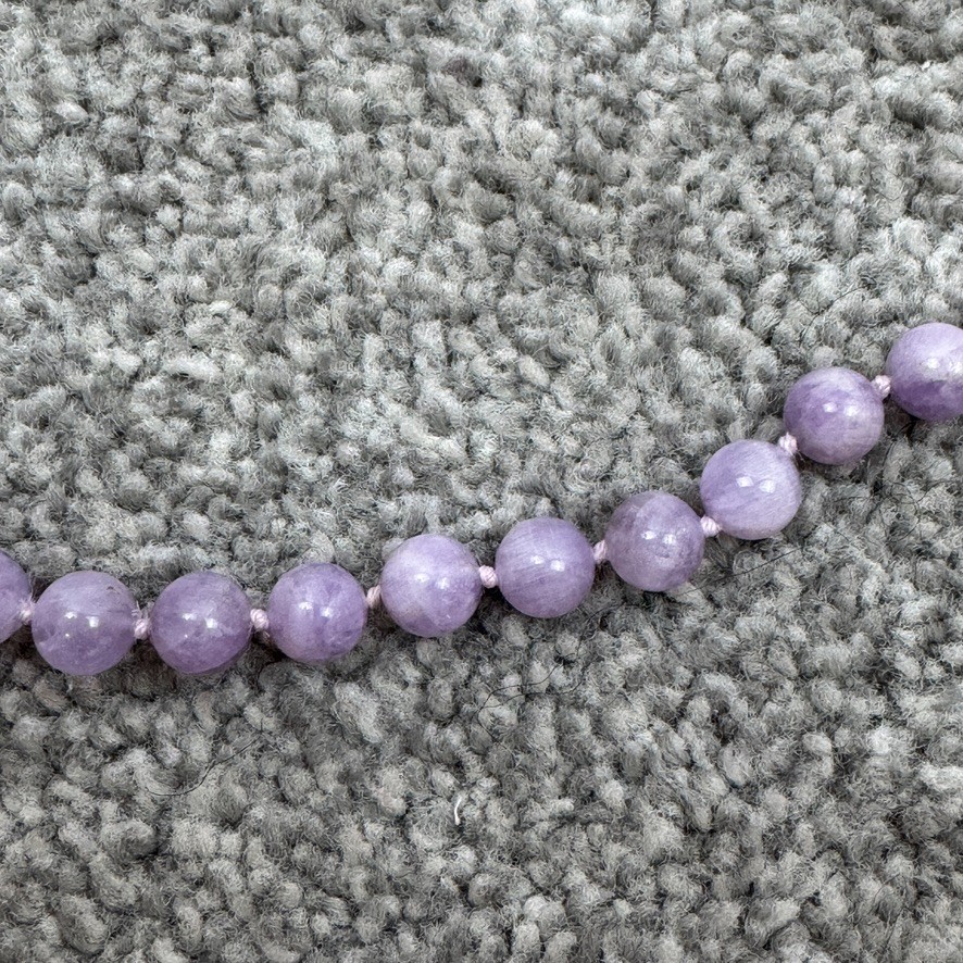 Pale Lavender Amethyst Bead Individually Knotted Strand Vintage Necklace 36″
