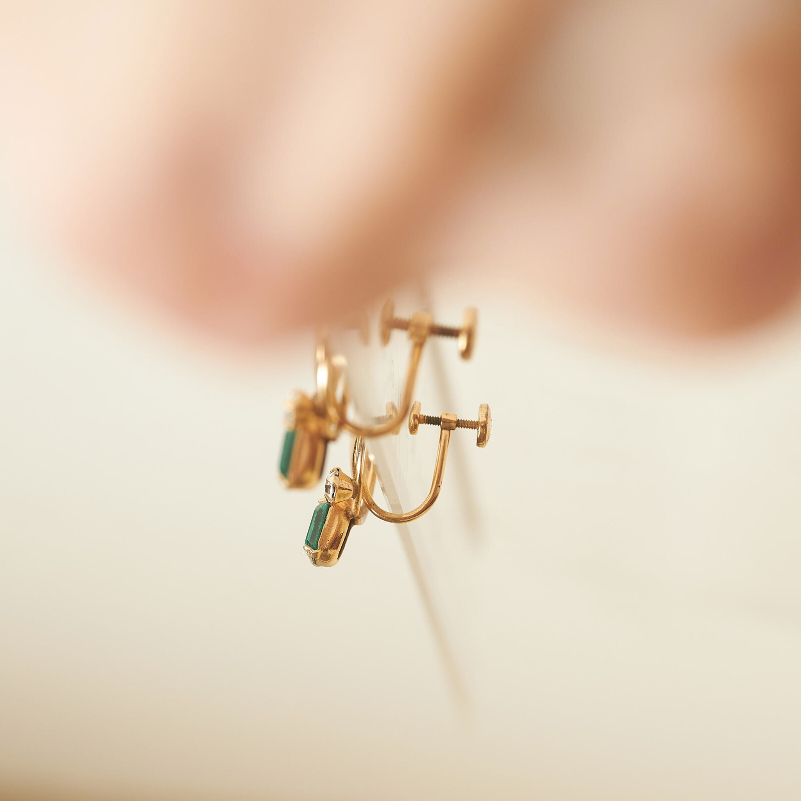 1940s/50s CARL MAYR CM 1/20 12K GF Green Clear Rhinestone Screw back Earrings