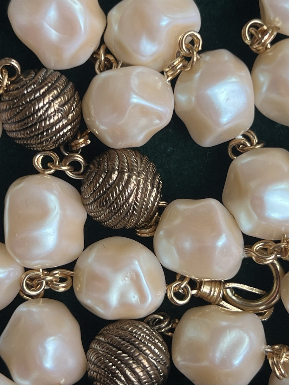Vintage Baroque Pearl & Molded Brass Bead Necklace Style Of 60s-80s Valentino