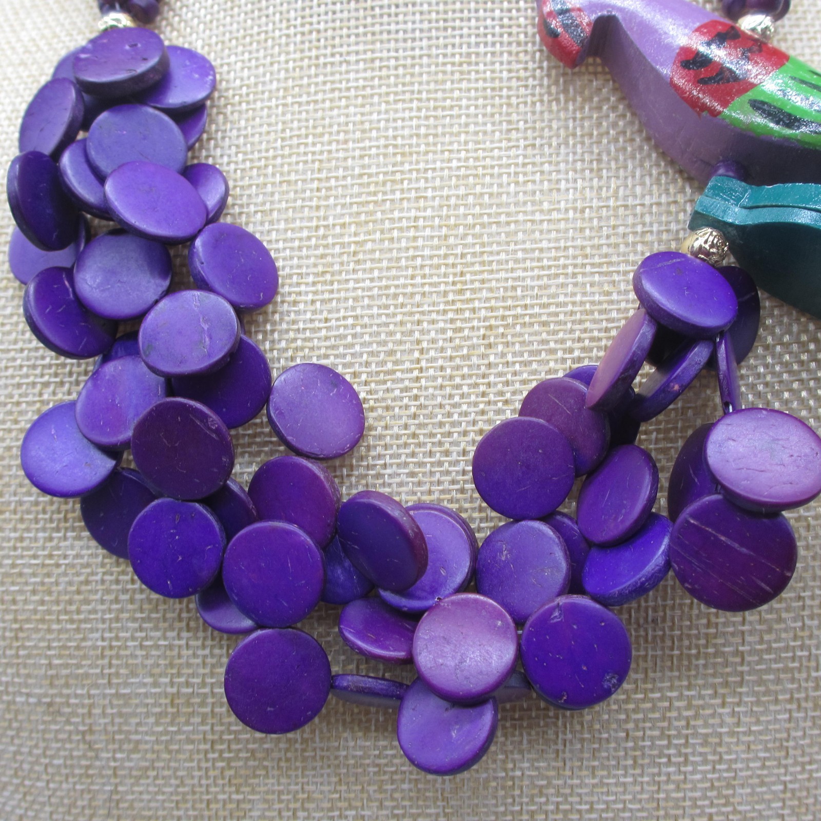 Vintage Parrot Necklace Wood Purple Discs Layered Bead Tropical Beachy 22 Inch