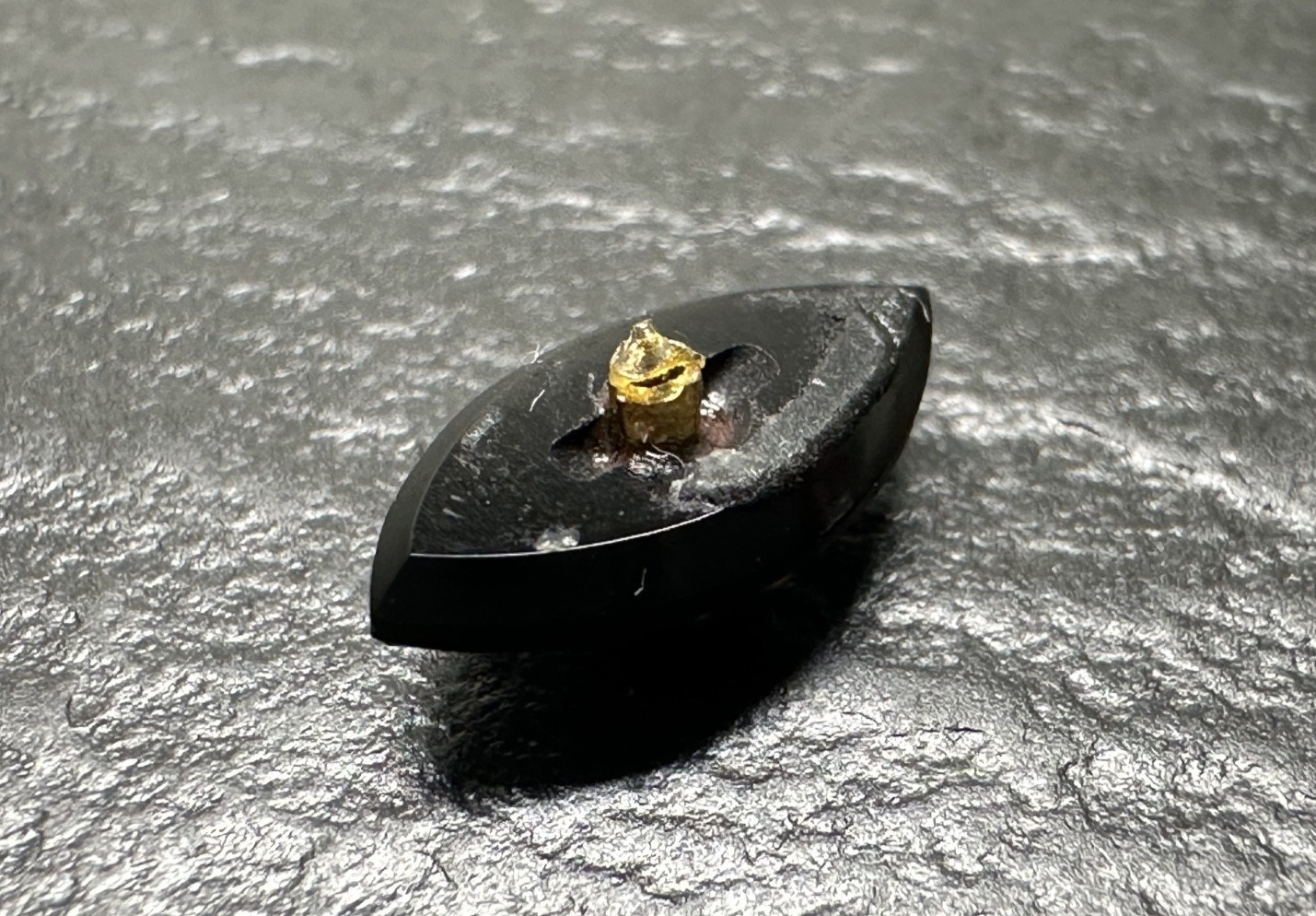 VINTAGE .5″ BLACK ONYX MARQUISE WITH 14K FLOWER & DIAMOND INSERT N328