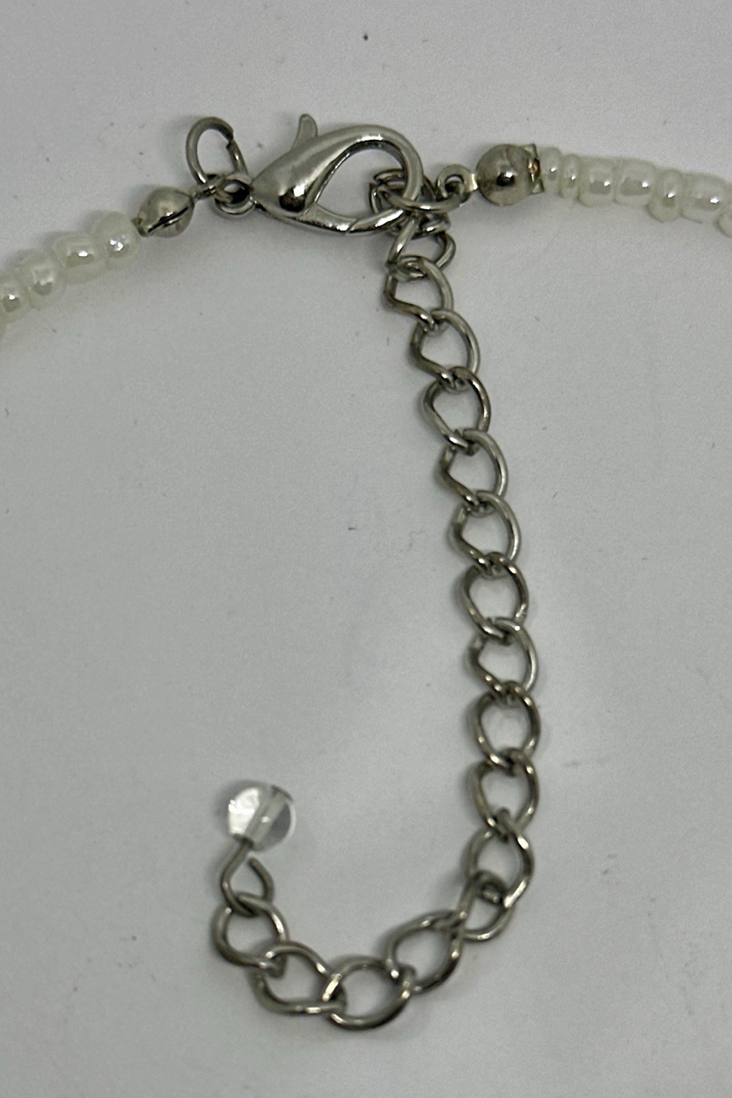 Art White Glass Faceted Crystal Glass Silver Tone Beads 18”-21″ Necklace