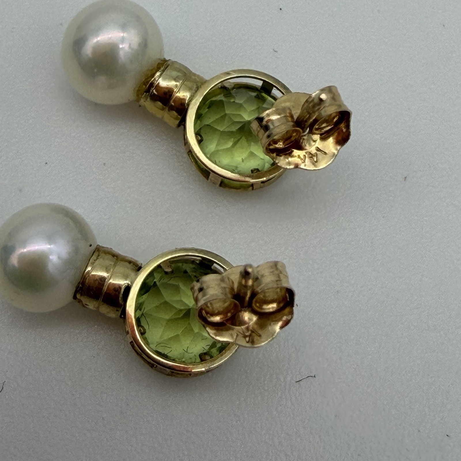Vtg HSN 14k Yellow Gold Peridot Culture Pearl Drop Earrings Original Box