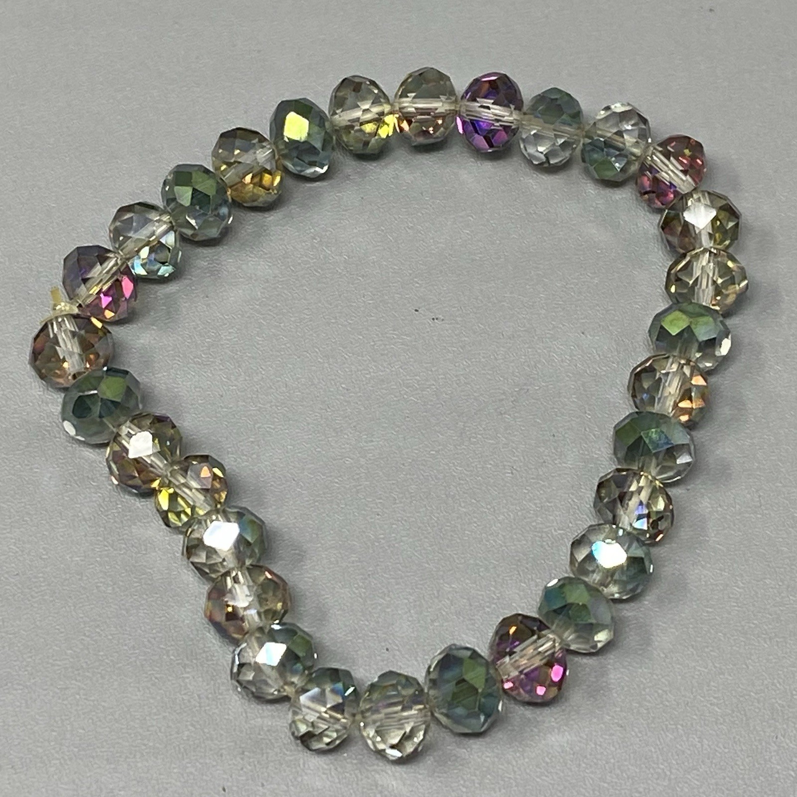 Iridescent Glass Bead Bracelet Surface Coated Aurora Borealis Stretch Faceted 7″