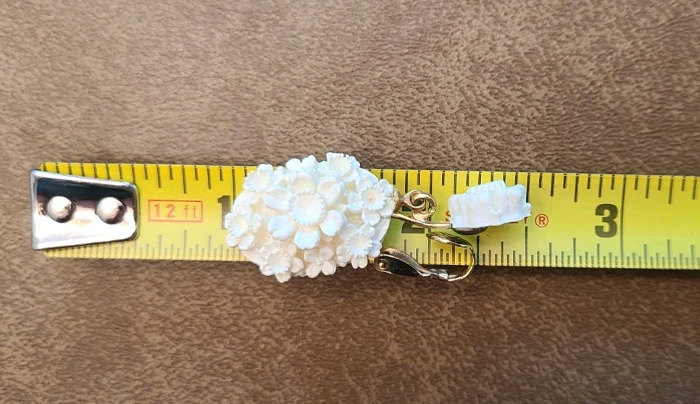 Vintage Lightweight White Carved Celluloid Flower Earrings and Necklace Set