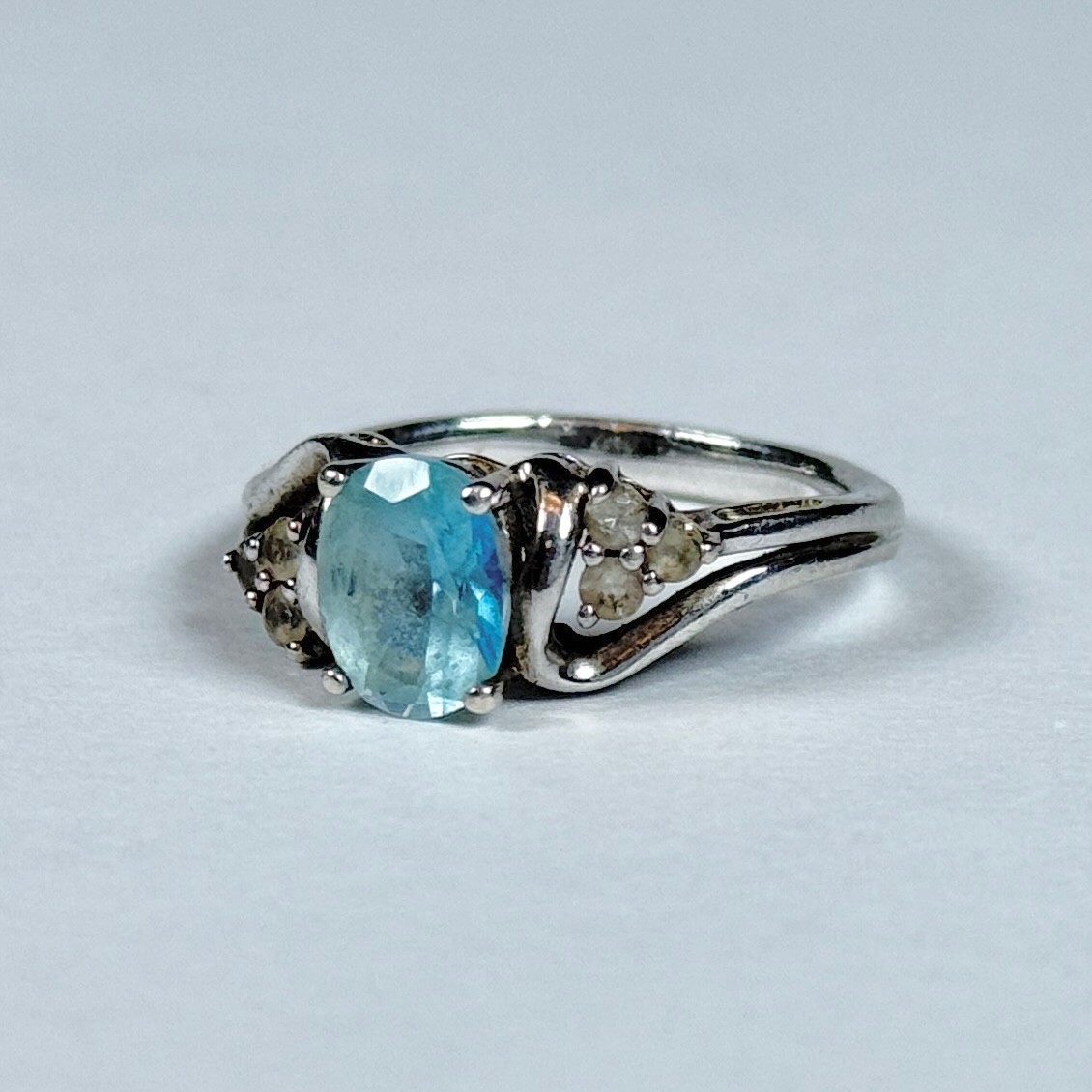 Vintage Sterling Silver 925 Blue Topaz with Clear Topaz Accents 7us Size 3.72g