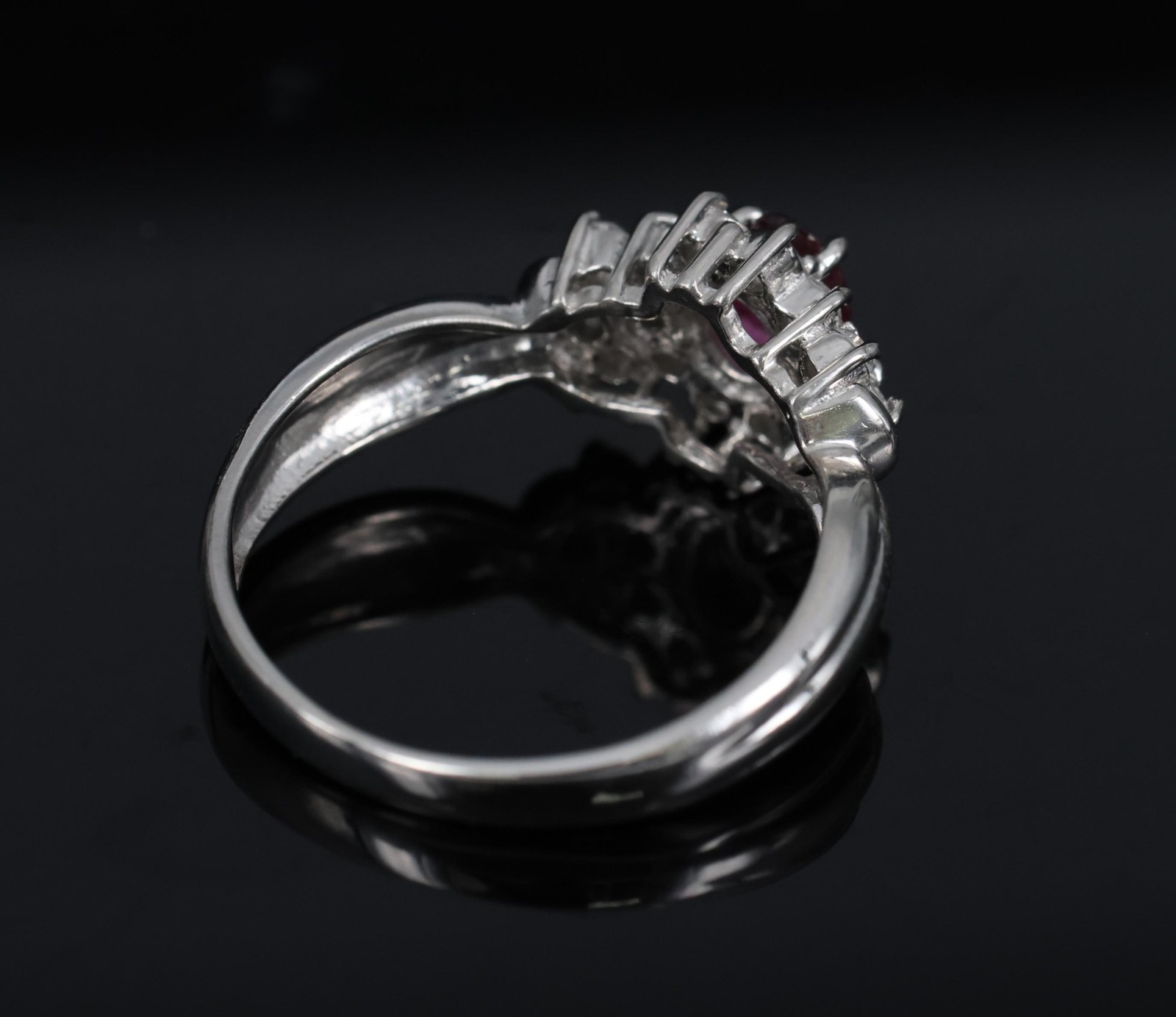 Vintage 0.35ct Natural Untreated Ruby & 0.23ct Diamond Platinum Ring Size 4.75
