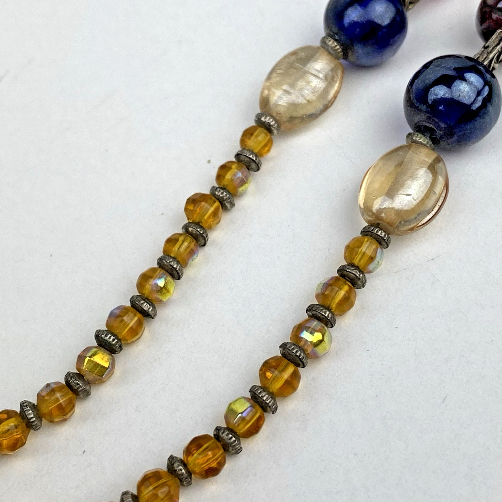 VTG Iridescent AB Carnival Glass Necklace Art Beaded Red Gold Filigree Blue EUC
